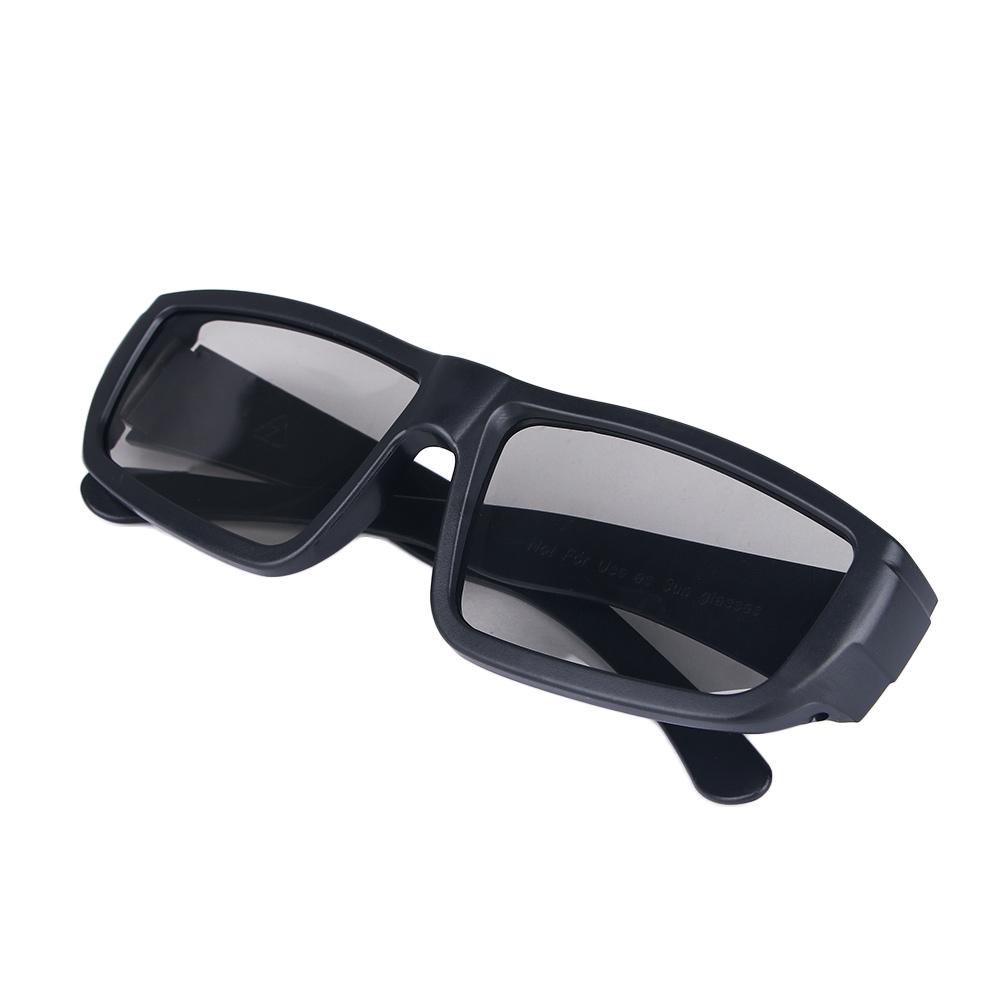 パッシブTV 3Dゲーム DVD ホームシアター シネマ 3 - Home Cinema Glasses のレビューと価格