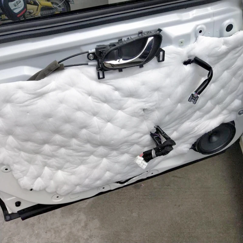 50X200cm 車のボンネットエンジンファイアウォールヒー - Noise Isolating Pad のレビューと価格